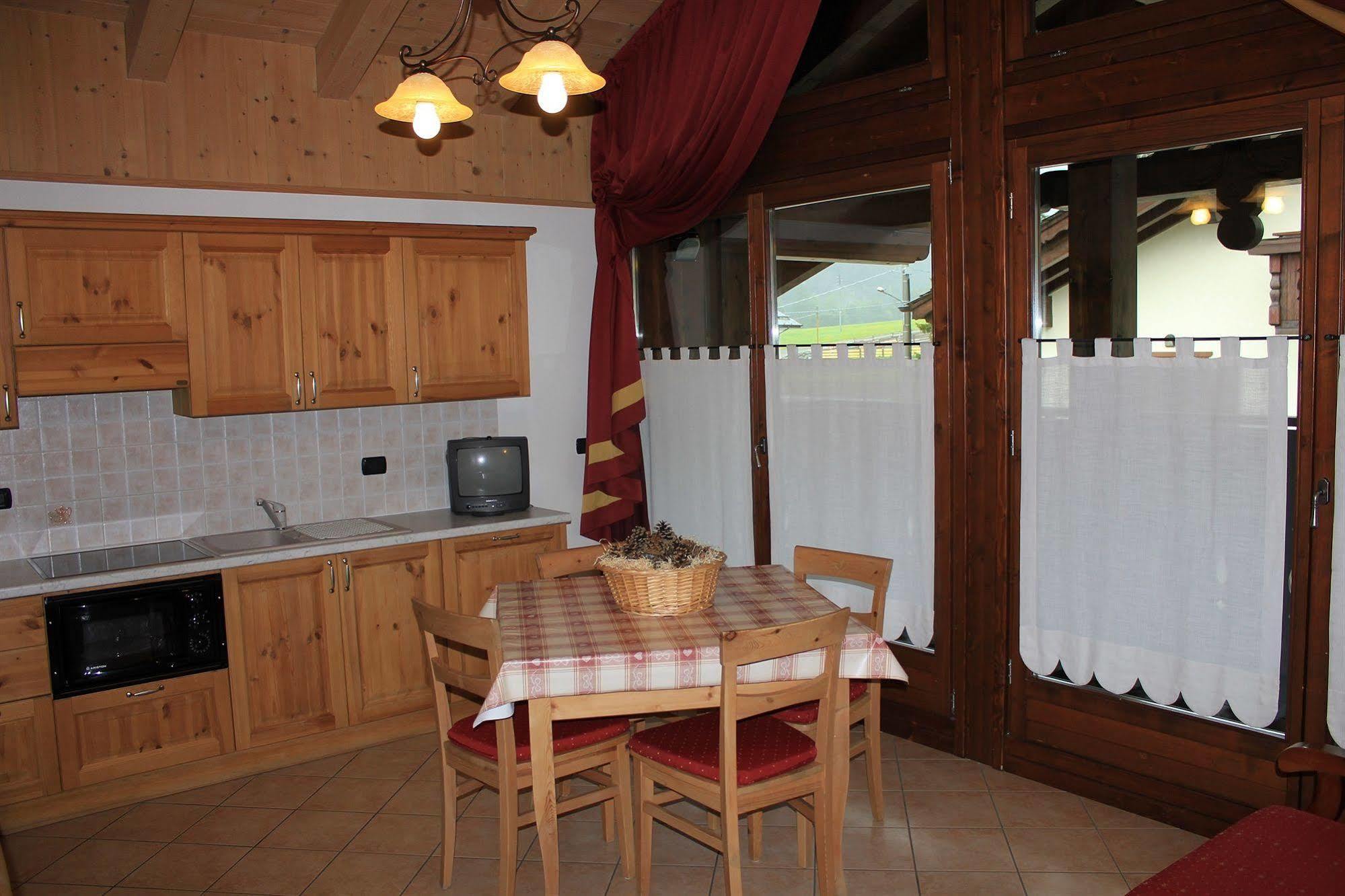 Chalet Alberti بورمْيو المظهر الخارجي الصورة